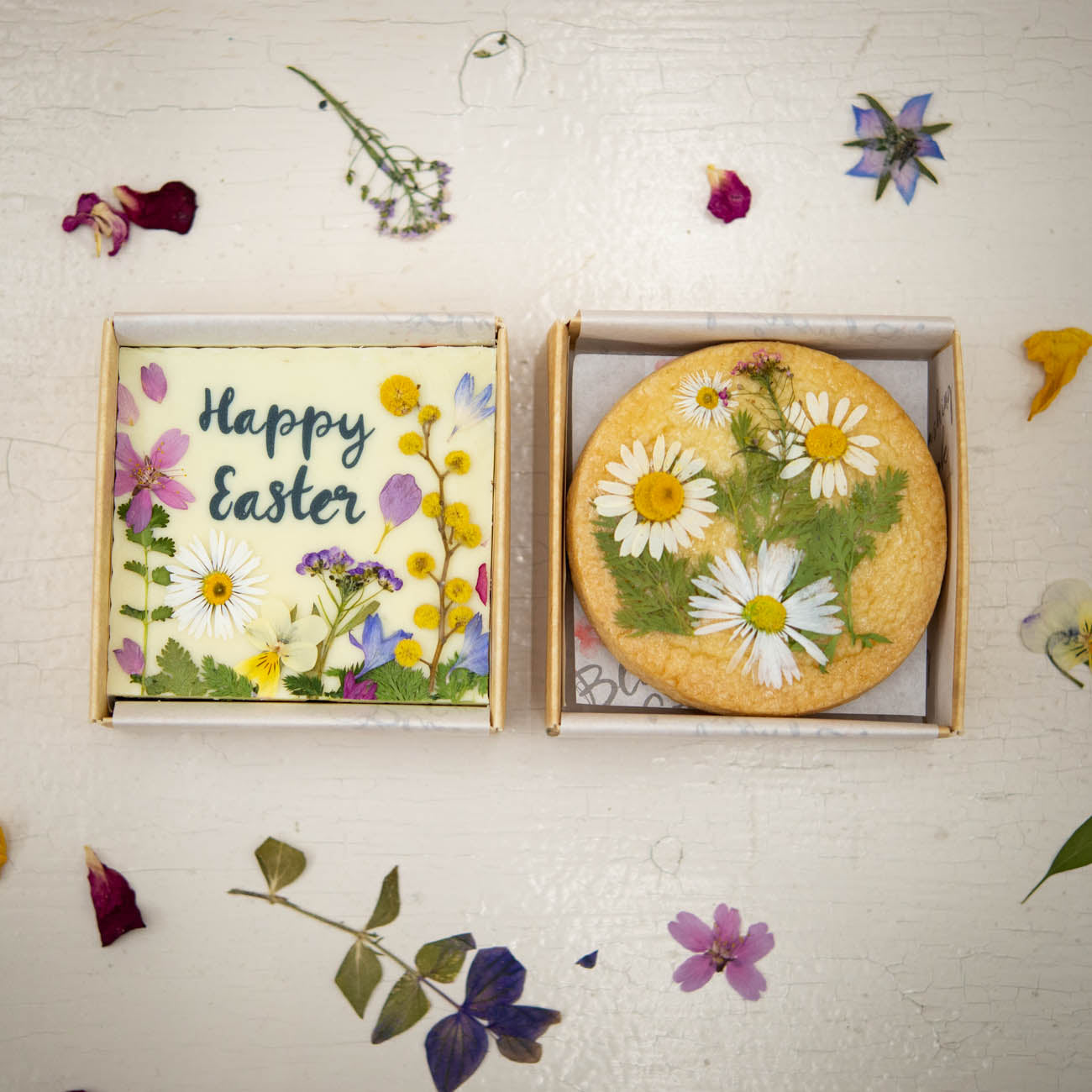 Happy Easter Floral Brownie & Biscuit Gift Box