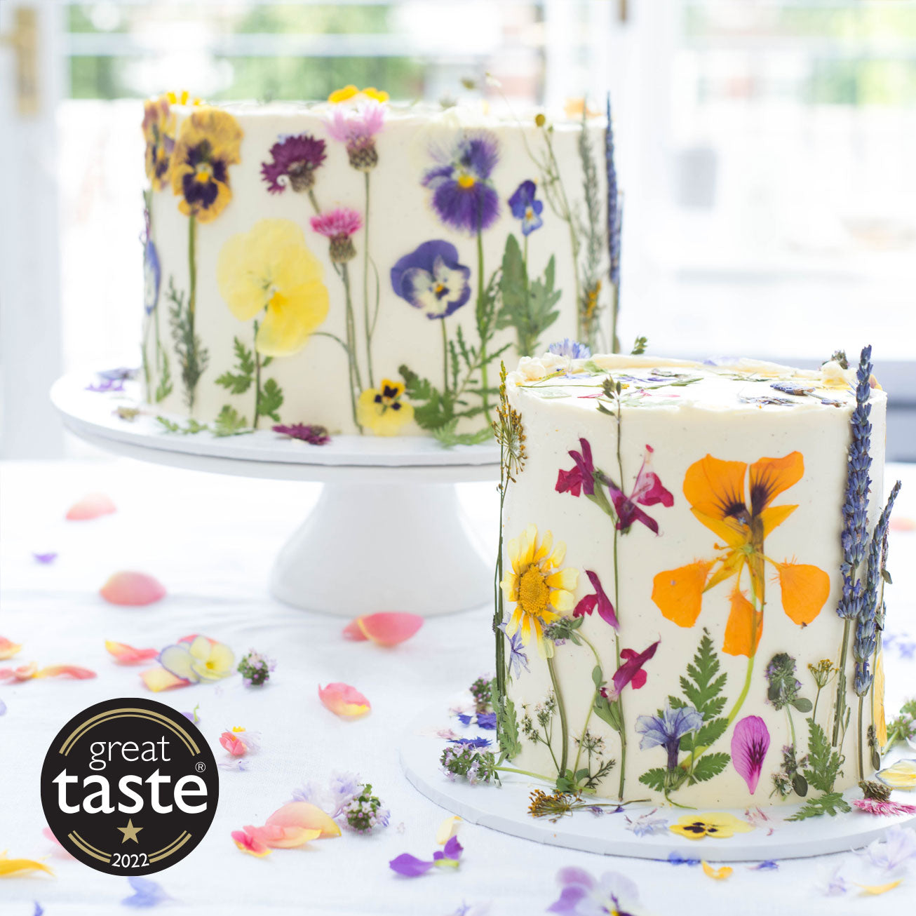 Learn How To Make A Pressed Edible Flower Cake - Sow ʼn Sow